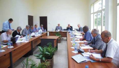 Mise en place d'une commission de suivi                                    Football professionnel