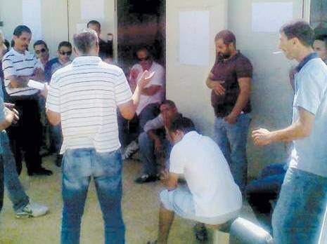 Le siège de Bookang toujours bloqué                                    Plateforme pétrochimique de Skikda