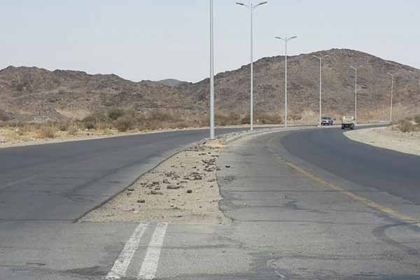 الشروع في إزالة أكبر نقطة سوداء في طرقات الوادي