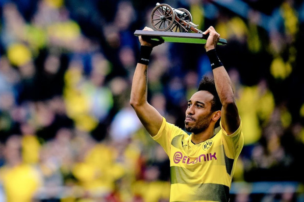 أوباميونغ يحسم مستقبله بشكل نهائي ورسمي