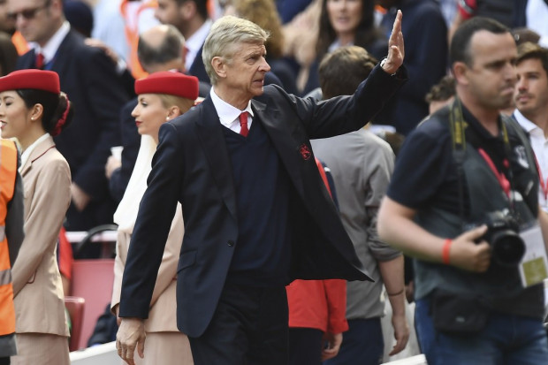 هذا ما قاله فينغر بعد التتويج بكأس الدرع الخيرية