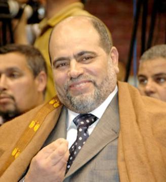 Soltani a du mal à reconstituer l'alliance des islamistes                                    IL ADMET LA SAIGNEE AU SEIN DE SON PARTI