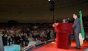 La première salve de Ghoul                                    IL A TENU HIER LE CONGRÈS CONSTITUTIF DE SON PARTI DEVANT 2000 PARTICIPANTS