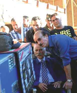 Coup d'envoi du tournage                                    Krim Belkacem de Ahmed Rachedi