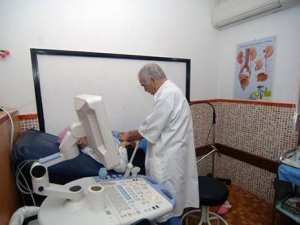 Les blouses blanches sous pression