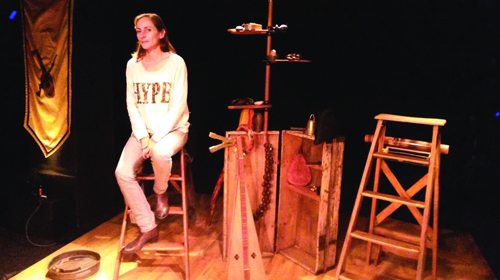 Elle rêve de visiter l'Algérie et y donner des spectacles