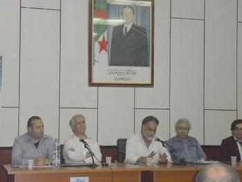 «Des héros historiques désormais humanisés...»                                    LES LUTTES REVOLUTIONNAIRES À TRAVERS LE CINEMA ET L'IMAGE