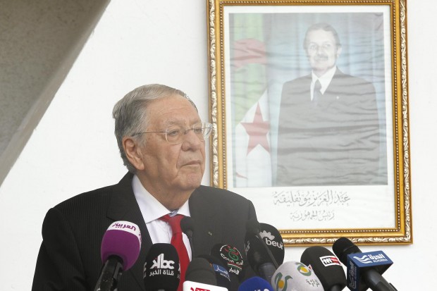 Ould Abbes bat le rappel des mouhafedhs