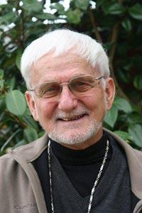 Relations « excellentes » entre les communautés chrétiennes et les Algériens                                    Mgr Claude Rault, évêque de Laghouat