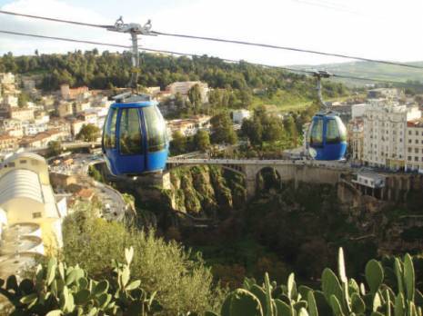 Sur les pas de Salah Bey à Bab El Kantara