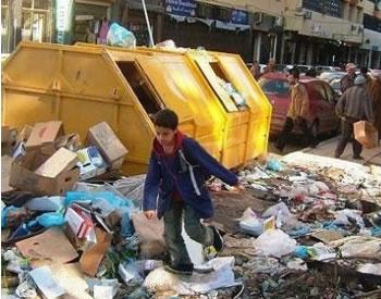 El Bahia croule sous ses déchets