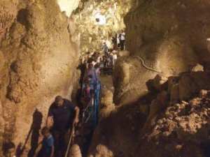 Dans les entrailles de Cap Aokas