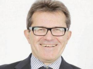 «Notre stratégie de développement en Algérie n'a pas changé»                                    Antoine Ortoli. Senior vice-président intercontinental du groupe pharmaceutique Sanofi