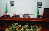 Développement de la recherche en Algérie : 6.000 chercheurs d'ici à 2014 (Aourag)