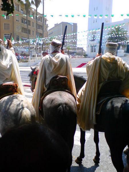 MOSTAGANEM.....LES MEDJAHERS KHAM’SE KH‘MESS.