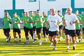 Début du stage des locaux                                    LIBYE - ALGERIE