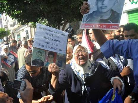 Les familles de disparus malmenées à Alger                                    7e anniversaire de la charte portant paix et réconciliation nationale