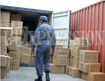 La douane poursuit en justice 122 importateurs