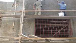 وفاة عامل من كوريا الشمالية في حادث بورشة بناء بمعسكر