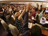 « Nous sommes sur la bonne voie » M. Sellal répond aux députés