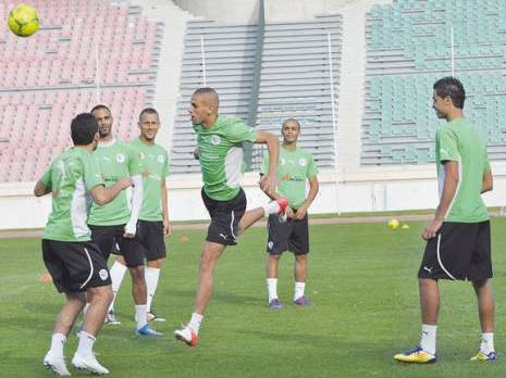 Début du stage des locaux                                    En prévision de la rencontre Algérie ' Libye