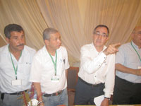 Vie des clubs / MCA : Ghrib chassé du siège de la daïra de Chéraga                                    Le CSA/MCA s'oppose à toute autre négociation