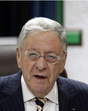 Ould Abbès entre en scène