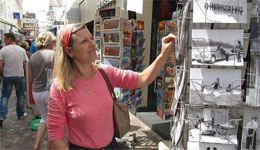 Les premiers deviennent bien plus nombreux, malheureusement : Ces murs qui divisent, ces ponts qui rapprochent