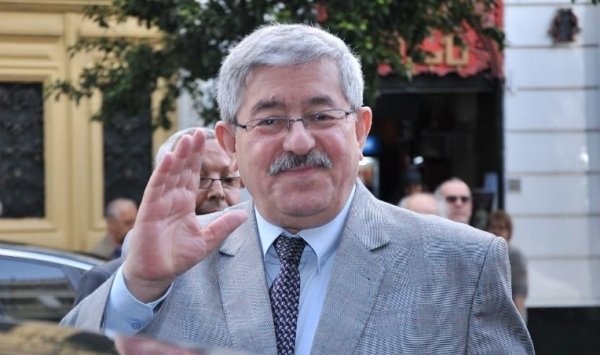 أويحيى يدشن زياراته الميدانية من تيزي وزو