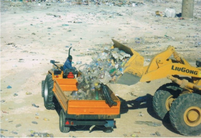 les photos de mon entreprise de ramassage de produits plastiques