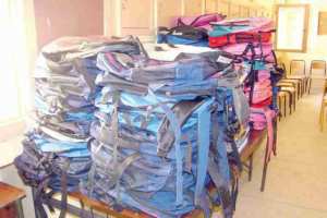 توزيع 3500 حقيبة مدرسية على المعوزين بأدرار