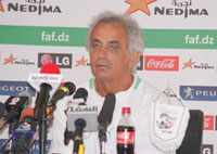 Equipe nationale/ Il met en garde ses joueurs                                    Halilhodzic : «Il ne faut pas crier victoire avant terme»