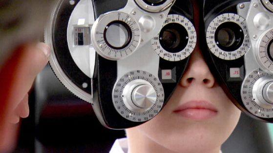 👀👀 تزايد حالات ضعف النظر لدى الأولاد: من المذنب؟ 👀👀