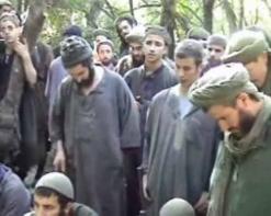 عشرة أمراء يستعدون لتسليم أنفسهم في تيزي وزو                                    ينشطون بكتائب 