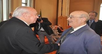 Il était sur tous les fronts...                                    REDA MALEK, COMPAGNON DE PIERRE CHAULET