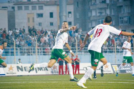 JSM Béjaïa - MC Alger : un autre test difficile pour le leader                                    Sports : les autres articles