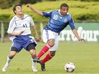 Convoité par l'Algérie et sélectionné en équipe nationale espoirs française                                    Brahimi doit choisir