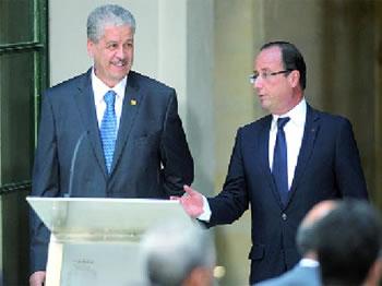 Hollande dit respecter la position de l'Algérie                                    L'INTERVENTION MILITAIRE AU MALI EVOQUEE AVEC SELLAL