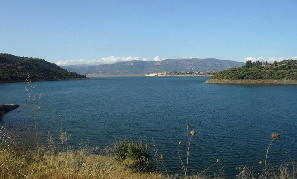 تيزي وزو: ندرة الماء ونوعيته تشغلان السكان والسلطات