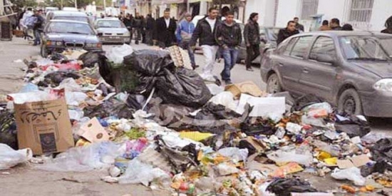 عدم رفع القمامة بالأحياء الجنوبية لمدينة خنشلة يؤرق السكان