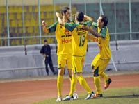 Après la belle victoire réalisée par la JSK à Chlef                                    Grand soulagement à quelques jours du derby kabyle