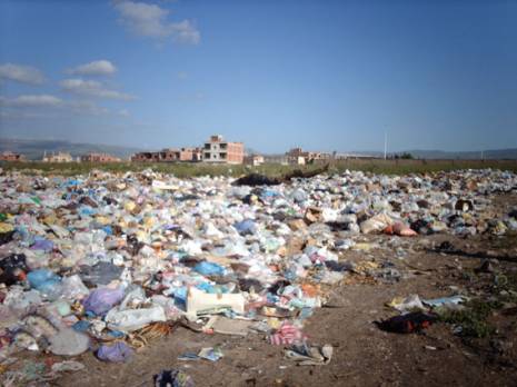 Grave menace pour les habitants                                    Décharge non contrôllée de Chelghoum Laïd (Mila)