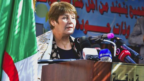 L'importance du dialogue et de la communication soulignée