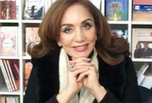 لسهلي عويشي يرصد تحولات اللغة والكتابة في ثلاثية أحلام مستغانمي