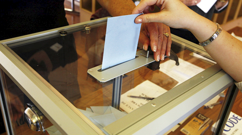 Les partis accélèrent le pas