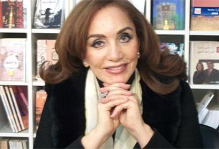 لسهلي عويشي يرصد تحولات اللغة والكتابة في ثلاثية أحلام مستغانمي