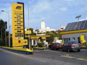 جيجل مهددة بأزمة وقود كبيرة بسبب تعطيل مشروع الخزانات الاحتياطية ببازول