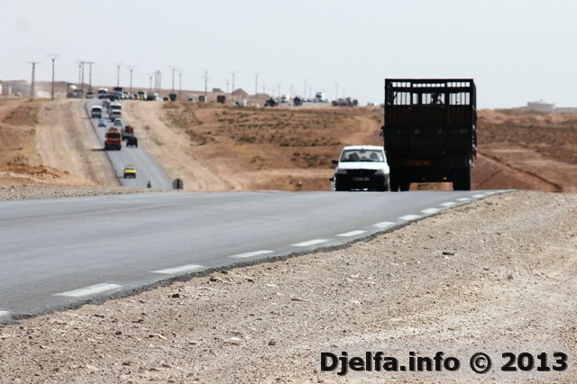 زعلان يشدد على تدارك التأخر في مشروع الطريق الوطني رقم واحد في شطره الرابط بين الجلفة والأغواط
