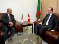 M. Messahel reçoit le ministre tunisien du tourisme