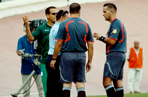 حارس أولمبي المدية يتسبب في إقصاء الحكمين حلالشي وعاشوري